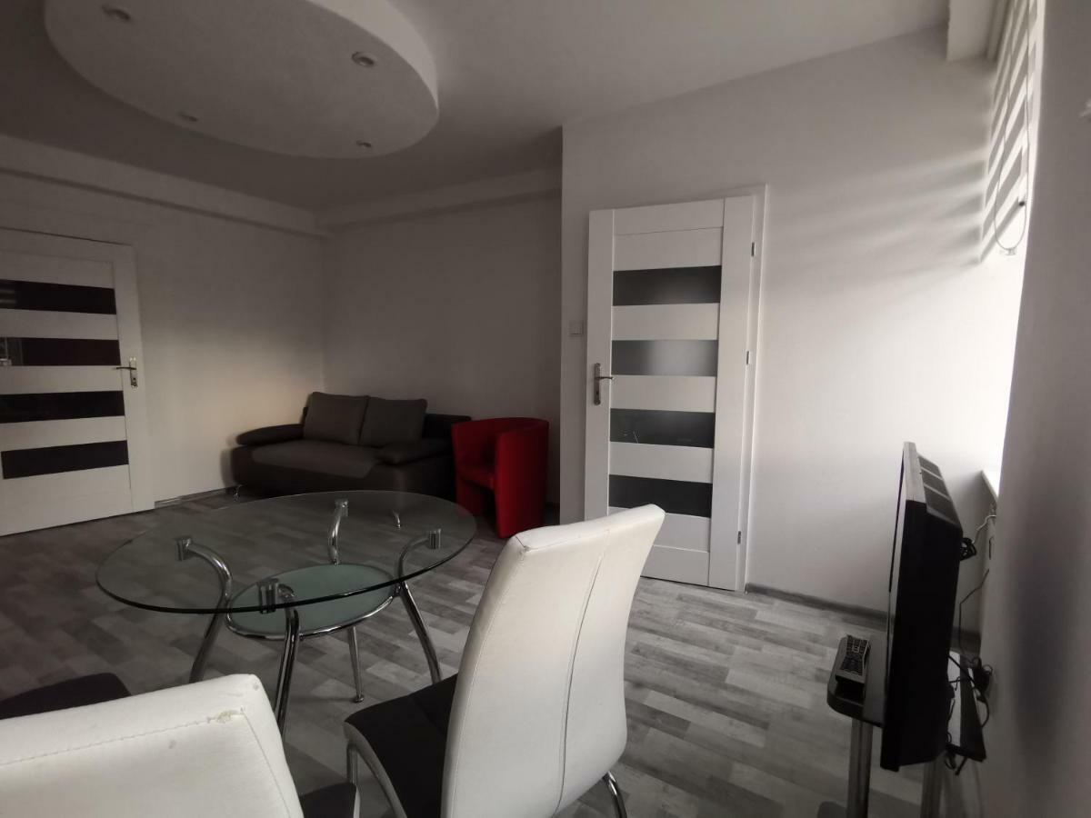 Apartament Wygodny S4 กาลิช ภายนอก รูปภาพ