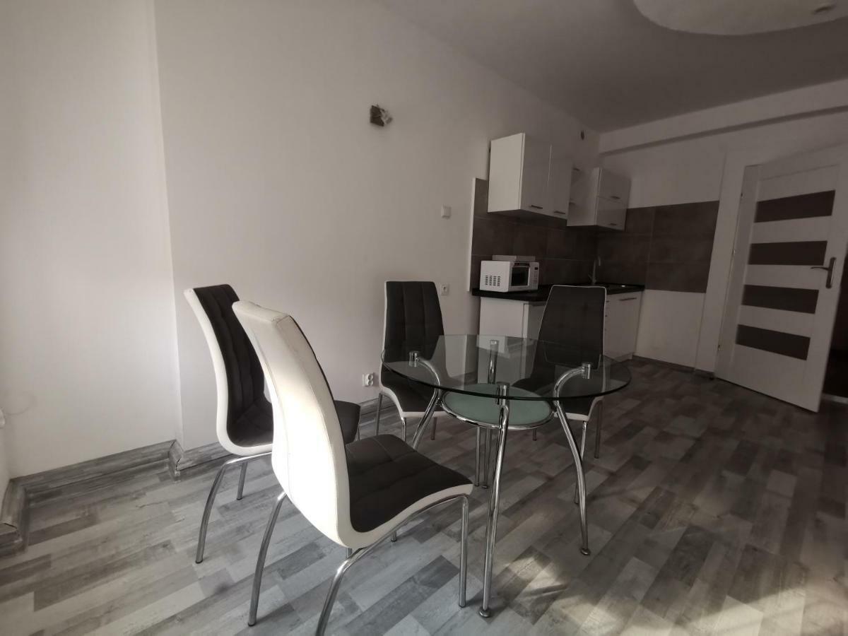 Apartament Wygodny S4 กาลิช ภายนอก รูปภาพ