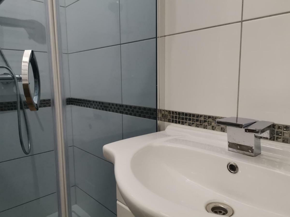 Apartament Wygodny S4 กาลิช ภายนอก รูปภาพ