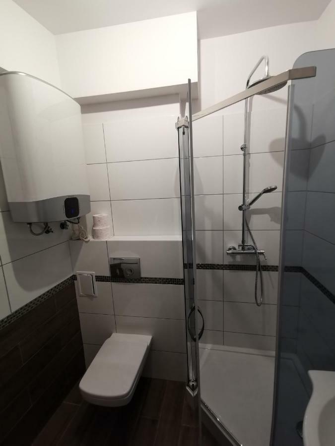 Apartament Wygodny S4 กาลิช ภายนอก รูปภาพ